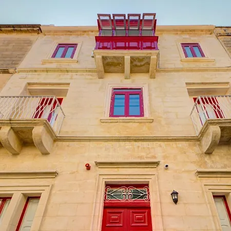 בית הארחה Casa Domenico 4 ואלטה